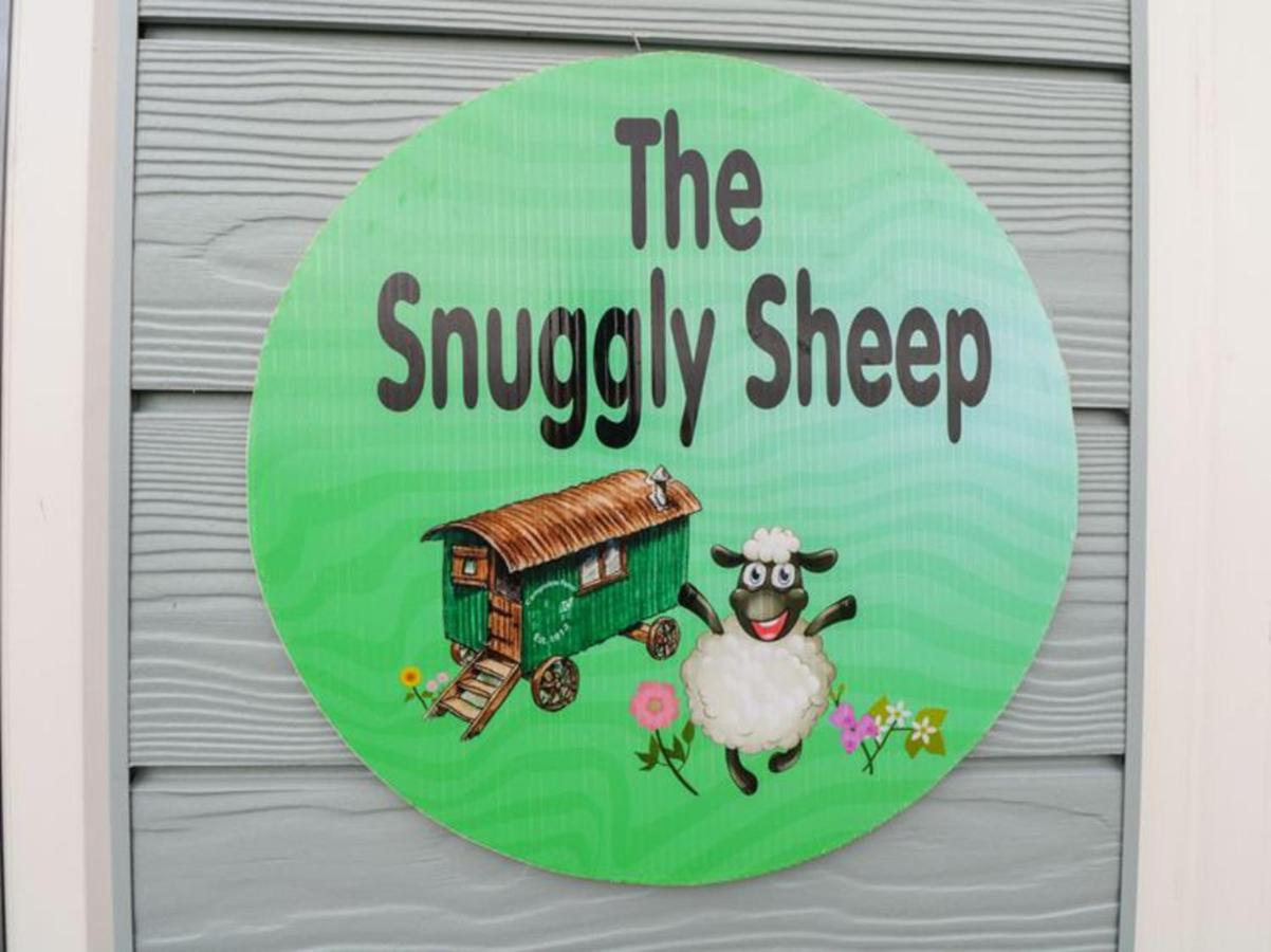 The Snuggly Sheep Shepherd Hut Farm Stay Ballyshannon Luaran gambar