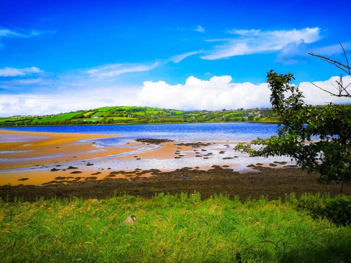 The Snuggly Sheep Shepherd Hut Farm Stay Ballyshannon Luaran gambar